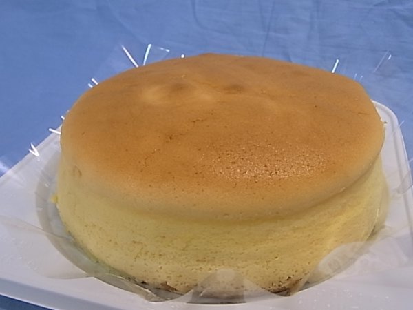 画像1: ベイクドチーズケーキ　１５cm (1)